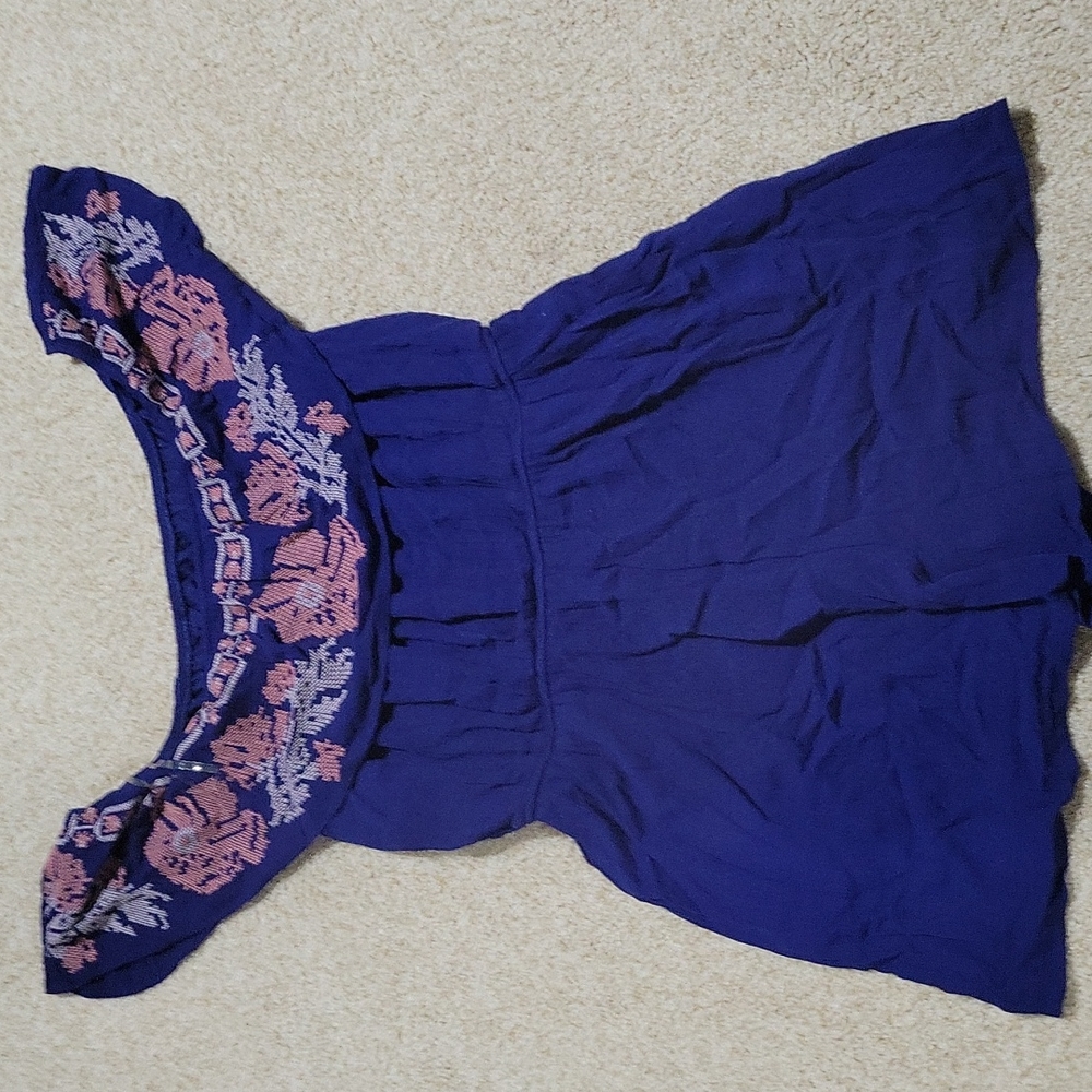 Women's romper size large